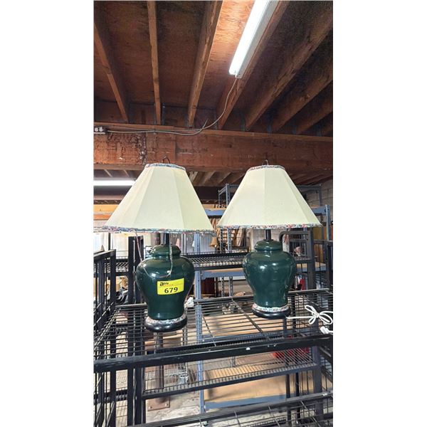PAIR OF TABLE LAMPS WITH SHADES