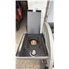 Image 6 : COLEMAN NATURAL GAS BARBECUE