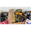 Image 2 : PALLET OF ASSORTED ITEMS INCLUDING; DEWALT WET/DRY VACUUMS, KAYAK ROOF RACK & MORE