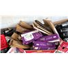 Image 2 : PALLET OF ASSORTED DRYER VENT KITS