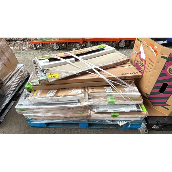PALLET OF ASSORTED SAMSUNG BESPOKE FRIDGE PANELS *MAY BE DAMAGED*