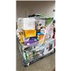 Image 3 : PALLET OF ASSORTED ITEMS INCLUDING; LIGHTING, DREAME E30 ULTRA ROBOT VACUUM & MOP, GOURMIA SOFT