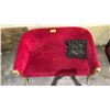 Image 3 : GOLD RAM MOTIF VELVET SOFA WITH THROW PILLOWS