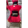 Image 3 : GOLD RAM MOTIF VELVET LOUNGE CHAIR