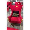 Image 1 : GOLD RAM MOTIF VELVET LOUNGE CHAIR