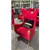 Image 2 : GOLD RAM MOTIF VELVET LOUNGE CHAIR