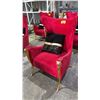 Image 2 : GOLD RAM MOTIF VELVET LOUNGE CHAIR