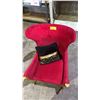 Image 3 : GOLD RAM MOTIF VELVET LOUNGE CHAIR