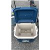 Image 2 : IGLOO MAXGOLD 58L ROLLING COOLER *WORKING CONDITION UNKNOWN/MAY BE MISSING PARTS & OR PIECES*