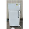 Image 1 : FRIGIDAIRE 30" WIDE SWING DOOR FRIDGE WITH TOP FREEZER **SMELLS VERY BAD**