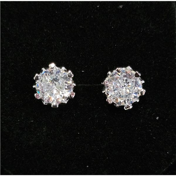 *NEW* PLATINUM PLATED 2CT EACH SIMULATED DIAMOND (CZ) SNOWFLAKE STUD EARRINGS