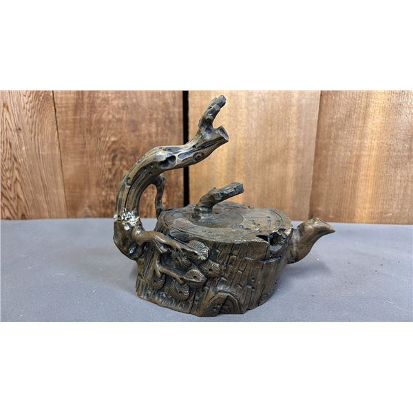 SMALL CLAY TREE STUMP TEA POT