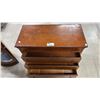 Image 3 : VINTAGE 4 DRAWER WOOD DRESSER