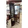 Image 3 : PULASKI CORNER CURIO CABINET: APPROX. 38" TALL