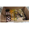 Image 2 : BOX OF ASSORTED FIRST NATIONS BEADED JEWELRY