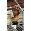 Image 3 : (2) VINTAGE DECORATIVE BUSTS