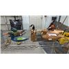 Image 1 : CARVED WOOD BEAR & COLLECTION OF ASSORTED CARVED WOOD DUCKS
