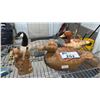 Image 3 : CARVED WOOD BEAR & COLLECTION OF ASSORTED CARVED WOOD DUCKS