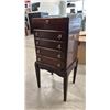 Image 1 : VINTAGE QUEEN ANNE STYLE JEWELRY ARMOIRE WITH LIFT-TOP LID & 4 DRAWERS *MISSING RIGHT HANDLE*