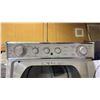 Image 5 : WHIRLPOOL THIN TWIN STACKING WASHER & DRYER SET