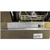 Image 3 : LG STAINLESS STEEL DISHWASHER
