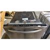 Image 2 : KITCHENAID STAINLESS STEEL DISHWASHER