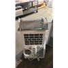 Image 3 : HISENSE 10,000 BTU PORTABLE AIR CONDITIONER WITH HOSE & REMOTE
