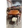 Image 4 : 8 PC VINTAGE FRENCH PROVINCIAL STYLE DINING SUITE: TABLE, 6 BALLOON BACK CHAIRS & BUFFET WITH HUTCH