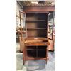 Image 4 : VINTAGE 2-DOOR WOOD CABINET WITH HUTCH