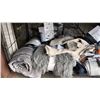 Image 2 : SHELF OF ASSORTED CURTAIN PANELS, THROW BLANKETS, COMFORTERS & MORE