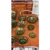 Image 3 : COLLECTION OF VINTAGE GREEN GLASSWARE: PEDESTAL BOWLS, COMPOTES, DESSERT BOWLS & MORE