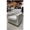 Image 3 : GREY UPHOLSTERED ARM CHAIR *NEEDS CLEANING*