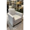 Image 3 : GREY UPHOLSTERED ARM CHAIR *NEEDS CLEANING*