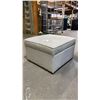 Image 3 : GREY UPHOLSTERED OTTOMAN *NEEDS CLEANING*