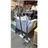 Image 3 : (2) PRE-LIT FLOCKED ARTIFICIAL BIRCH TREES