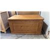 Image 2 : SOLID PINE STORAGE CHEST WITH SOFT-CLOSE HINGES
