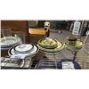 Image 3 : SHELF OF ASSORTED DINNERWARE