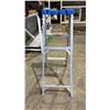 Image 3 : LITE 4' ALUMINUM STEP LADDER