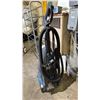 Image 4 : HOOVER STEAMVAC SPIN & SCRUB CARPET CLEANER