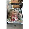 Image 2 : PALLET OF ASSORTED FLOORING & SPLASH GUARD KITCHEN TILE