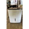 Image 1 : FRIGIDAIRE DEHUMIDIFIER FOR *PARTS & REPAIR*