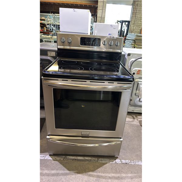 FRIGIDAIRE GALLERY ELECTRIC STOVE WITH CONVECTION OVEN FOR *PARTS & REPAIR*