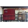 Image 1 : RED METAL TOOL CHEST & CONTENTS & BOX OF ASSTD. LIGHT BULBS