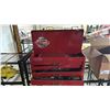 Image 3 : RED METAL TOOL CHEST & CONTENTS & BOX OF ASSTD. LIGHT BULBS
