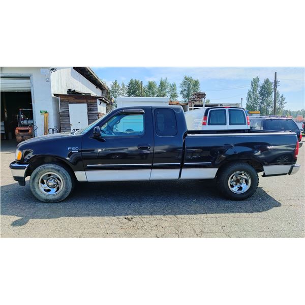 1998 FORD F150 TRITON V8, X-CAB, 4DR PICKUP, BLACK, VIN 2FTZX1769WCA54448,