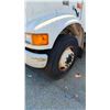 Image 14 : 1999 INTERNATIONAL 4700 T444E, 2DR COMMERCIAL CARGO, WHITE, VIN 1HTSCABP4XH667409,