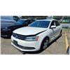 Image 1 : 2013 VOLKSWAGEN JETTA, 4DR SEDAN, WHITE, VIN 3VWDX7AJ8DM411224,