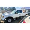 Image 1 : 2004 FORD F150, LARIAT, 2DR CREW CAB, WHITE, VIN 1FTVX14554NA48048,