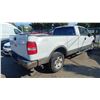 Image 6 : 2004 FORD F150, LARIAT, 2DR CREW CAB, WHITE, VIN 1FTVX14554NA48048,