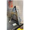 Image 1 : CASE OF *NEW* WESTWARD CS9M SPRING CLAMPS